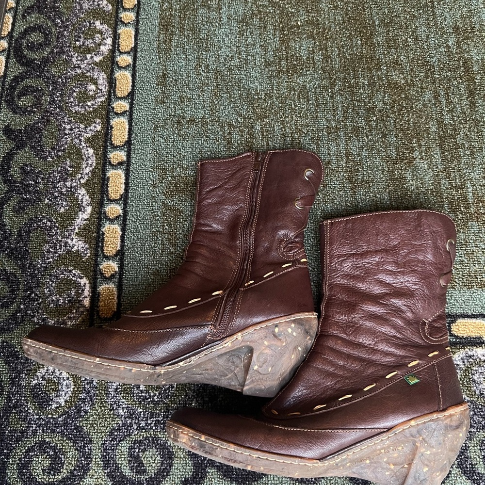 El Naturalista Mid-Calf boots 👢